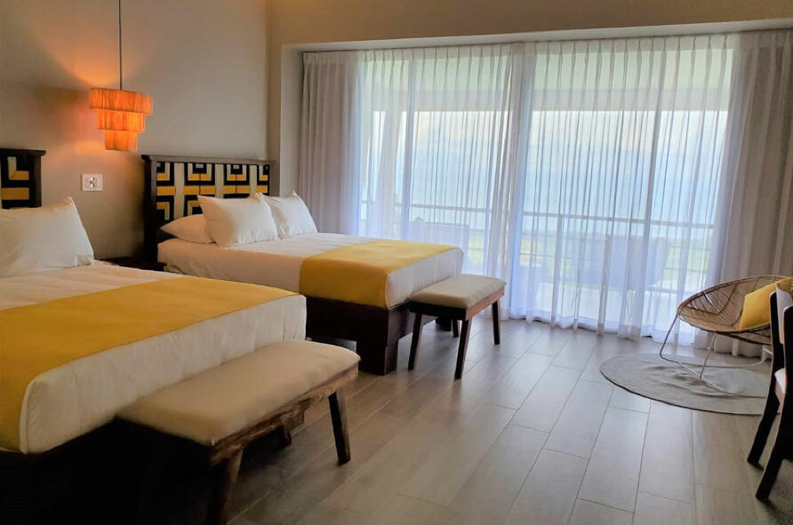 Lapazul room, patio, ocean view, two beds, luxury accommodations!