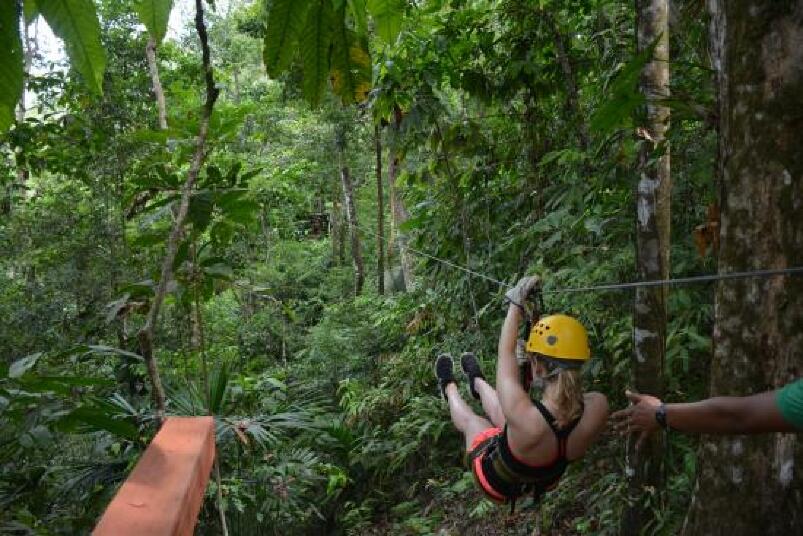 2023 Lapazul Love Your Playful Life Retreat jungle ziplining fun!
